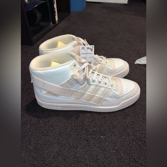 NWT - Men’s adidas Forum Mid Parley (Size 11) - Picture 4 of 5